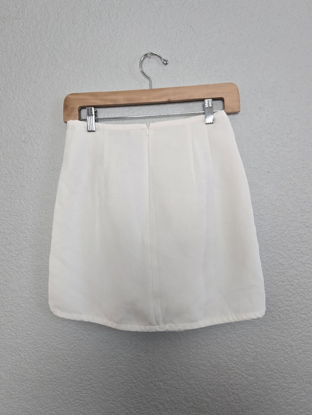NWOT Zara | White Button Mini Skirt - Picture 4 of 7